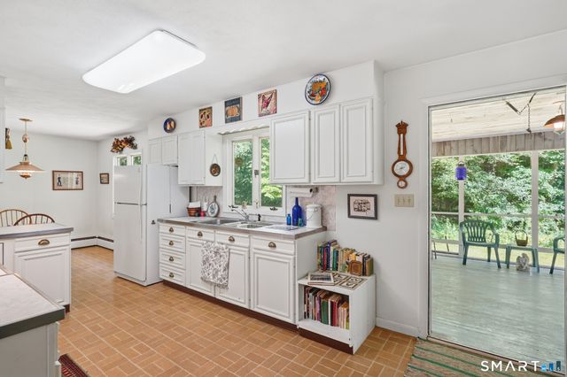 588 Pendleton Hill Road, North Stonington, CT 06359