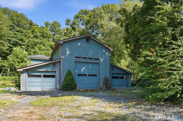 588 Pendleton Hill Road, North Stonington, CT 06359