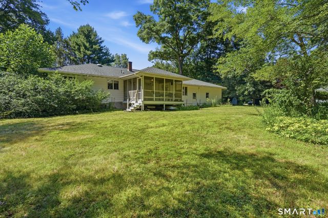 588 Pendleton Hill Road, North Stonington, CT 06359