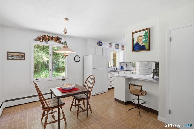 588 Pendleton Hill Road, North Stonington, CT 06359