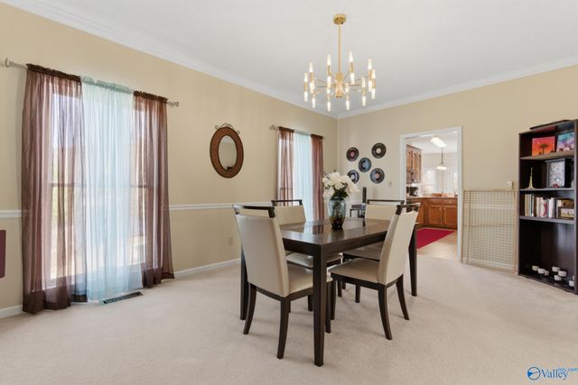 7804 Valley Bend Drive SE, Huntsville, AL 35802