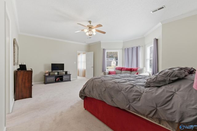 7804 Valley Bend Drive SE, Huntsville, AL 35802