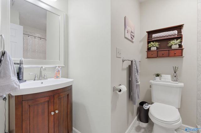 7804 Valley Bend Drive SE, Huntsville, AL 35802