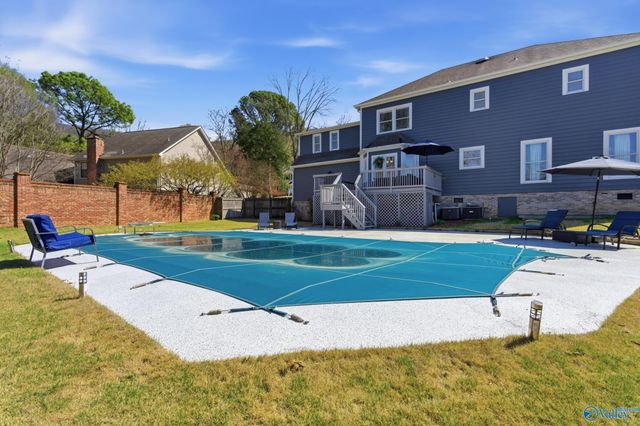 7804 Valley Bend Drive SE, Huntsville, AL 35802