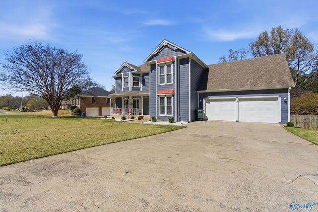 7804 Valley Bend Drive SE, Huntsville, AL 35802