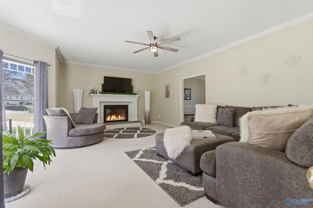 7804 Valley Bend Drive SE, Huntsville, AL 35802