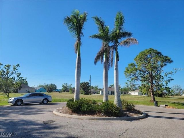 25172 Cadiz DR, Punta Gorda, FL 33955