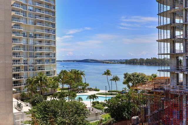 145 SE 25th Rd 702, Miami, FL 33129