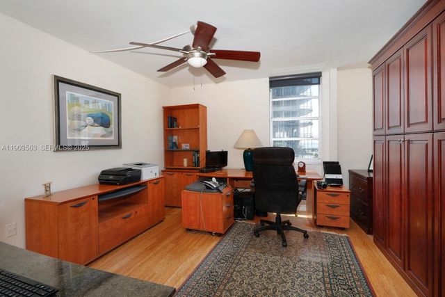 145 SE 25th Rd 702, Miami, FL 33129