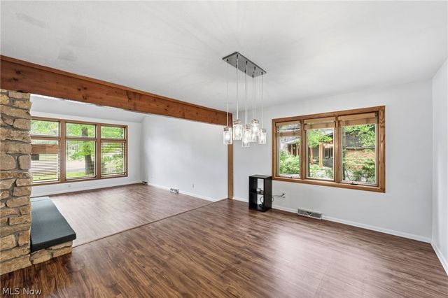 2170 Dow Drive, Akron, OH 44313