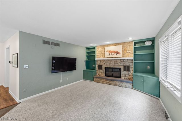 2170 Dow Drive, Akron, OH 44313