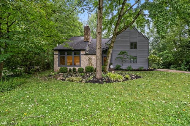 2170 Dow Drive, Akron, OH 44313