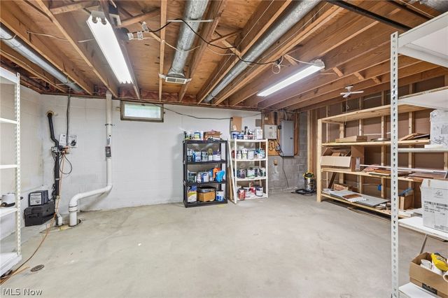 2170 Dow Drive, Akron, OH 44313