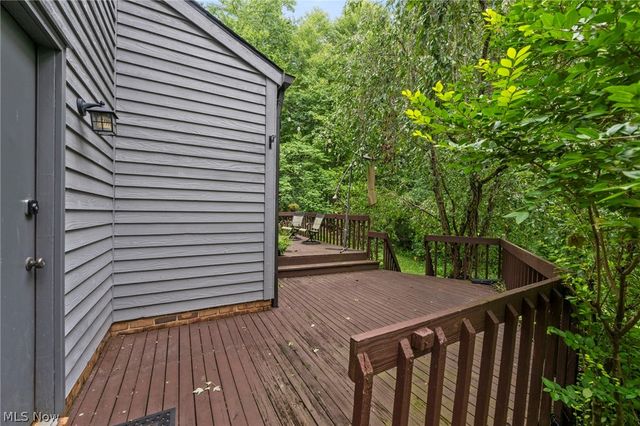 2170 Dow Drive, Akron, OH 44313