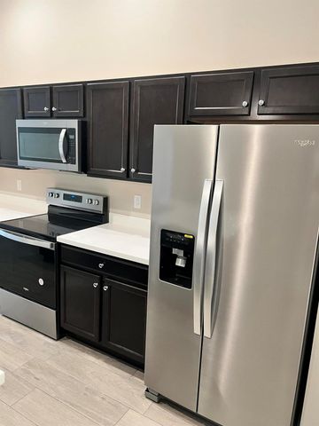 5951 NW Baynard Drive, Port St Lucie, FL 34986