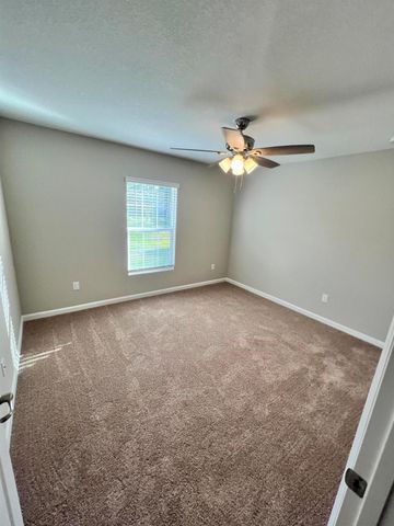 5951 NW Baynard Drive, Port St Lucie, FL 34986