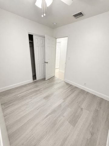 3111 N 66th Avenue, Hollywood, FL 33024