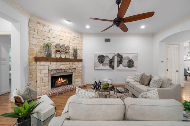 8221 Paisley, The Colony, TX 75056