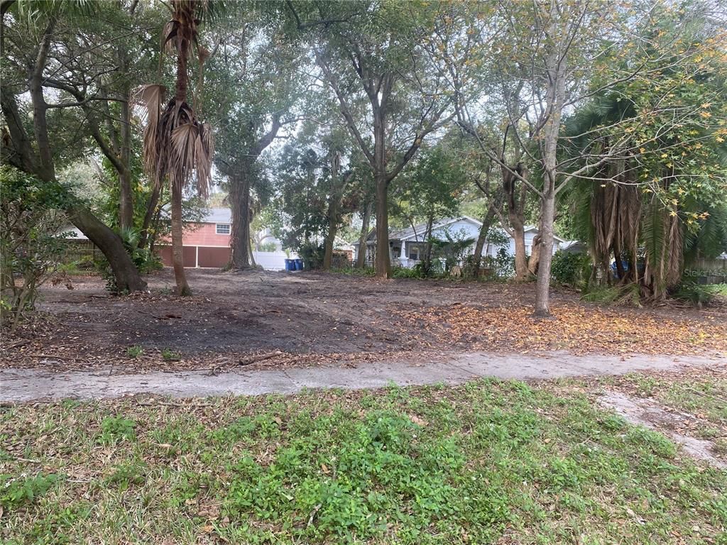 810 JACKSON STREET N, St Petersburg, FL 33705