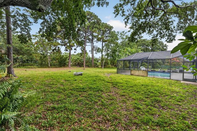 8669 Nashua Drive, Palm Beach Gardens, FL 33418