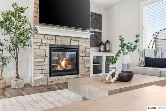 7402 N 281st Avenue, Valley, NE 68064