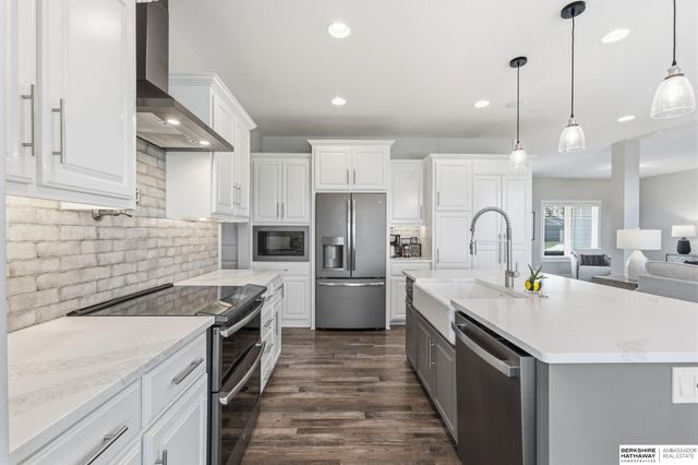 7402 N 281st Avenue, Valley, NE 68064