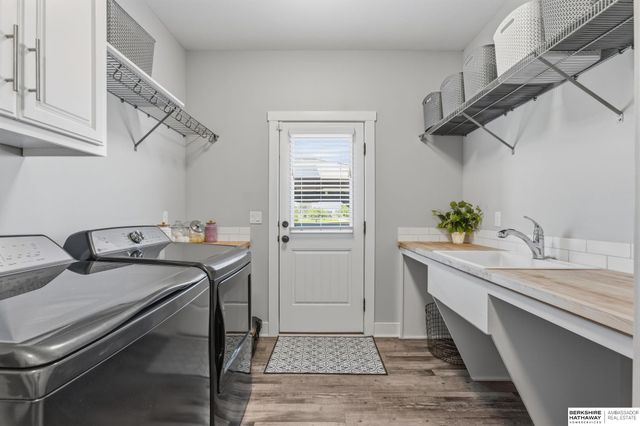 7402 N 281st Avenue, Valley, NE 68064