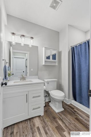 7402 N 281st Avenue, Valley, NE 68064