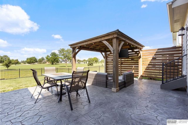 7402 N 281st Avenue, Valley, NE 68064