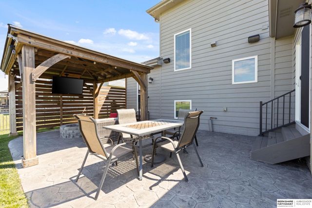 7402 N 281st Avenue, Valley, NE 68064