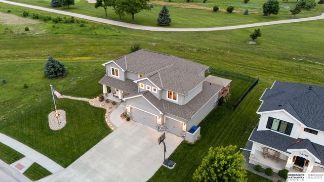 7402 N 281st Avenue, Valley, NE 68064
