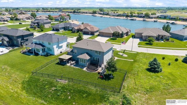 7402 N 281st Avenue, Valley, NE 68064