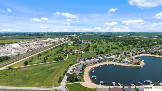 7402 N 281st Avenue, Valley, NE 68064