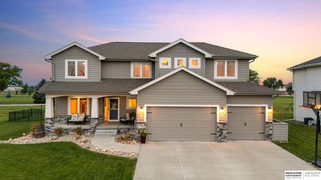 7402 N 281st Avenue, Valley, NE 68064