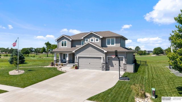 7402 N 281st Avenue, Valley, NE 68064