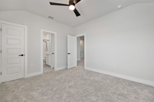 326 Smithsonian LN, Kyle, TX 78640