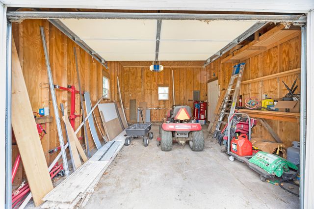 109 N Springhill Street 109 N Springhill Street, Bellefontaine, OH 43311