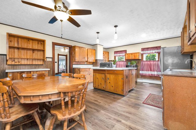 109 N Springhill Street 109 N Springhill Street, Bellefontaine, OH 43311