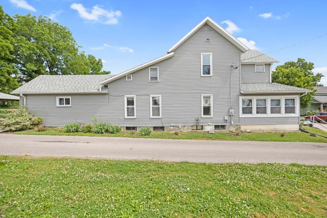 109 N Springhill Street 109 N Springhill Street, Bellefontaine, OH 43311