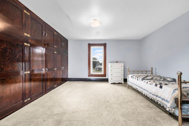 109 N Springhill Street 109 N Springhill Street, Bellefontaine, OH 43311