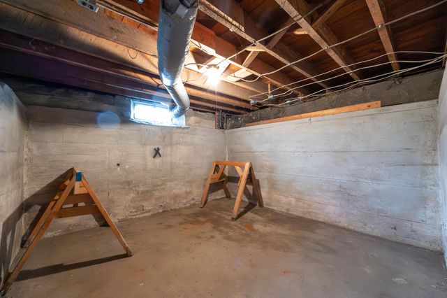109 N Springhill Street 109 N Springhill Street, Bellefontaine, OH 43311