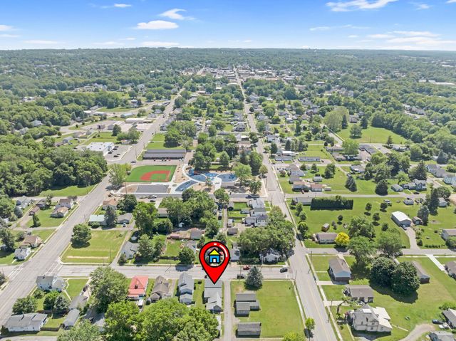 109 N Springhill Street 109 N Springhill Street, Bellefontaine, OH 43311