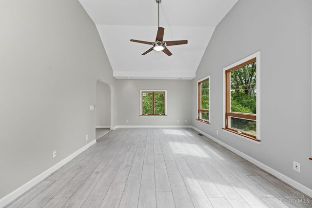 1306 W Loveland Avenue, Loveland, OH 45140