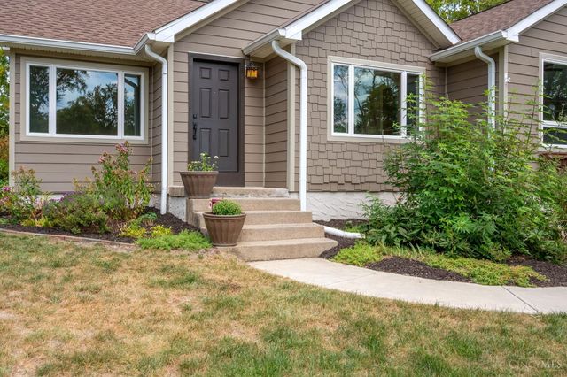 1306 W Loveland Avenue, Loveland, OH 45140