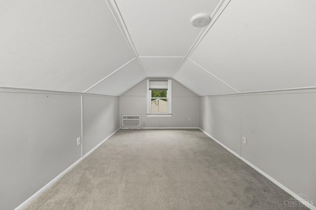 1306 W Loveland Avenue, Loveland, OH 45140