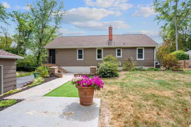 1306 W Loveland Avenue, Loveland, OH 45140