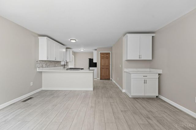 1306 W Loveland Avenue, Loveland, OH 45140