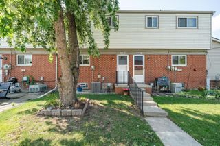 20922 Hunt Drive, Roseville, MI 48066