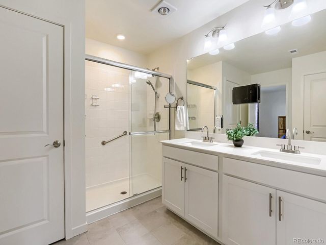 4426 Garnet Way, Longmont, CO 80504