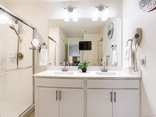 4426 Garnet Way, Longmont, CO 80504
